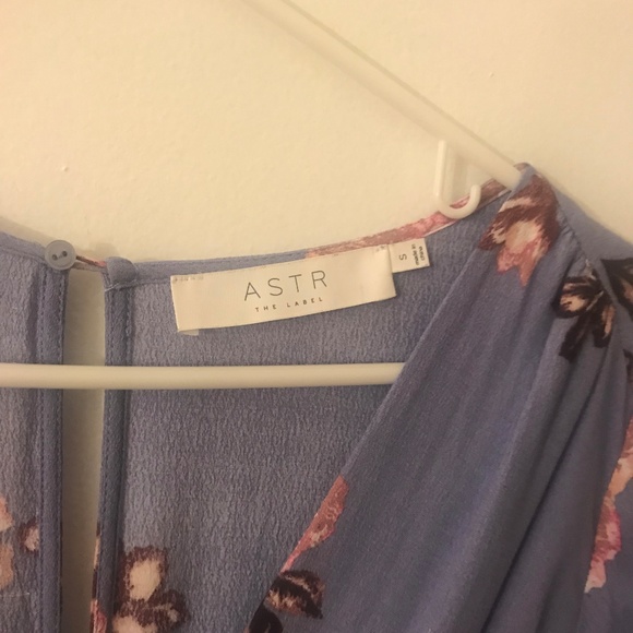 ASTR Blue Floral Romper - Picture 3 of 5